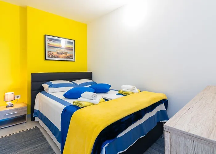 Gostinjska kuća Center 3*