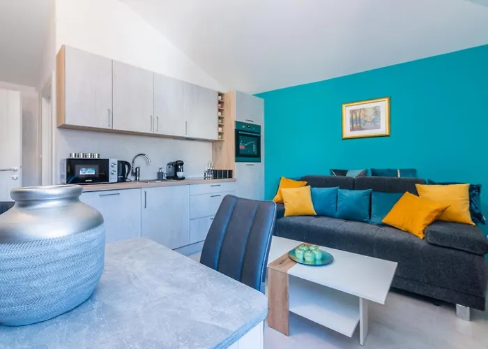 Gostinjska kuća Center 3*