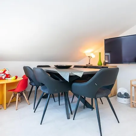 Center Guest house