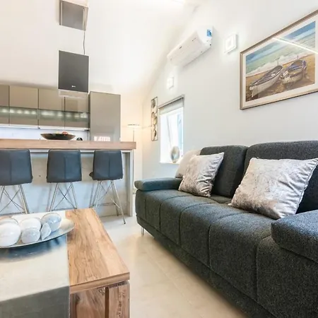 Guest house Center *